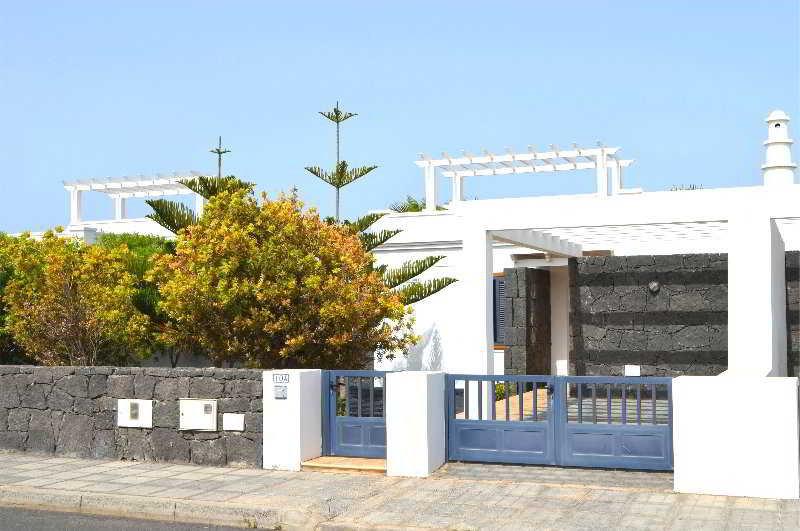 Sun Grove Villas & Spa Playa Blanca  Exterior foto